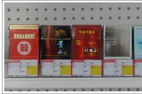 香煙貨柜的整理變的井然有序   推煙器功不可沒(méi)